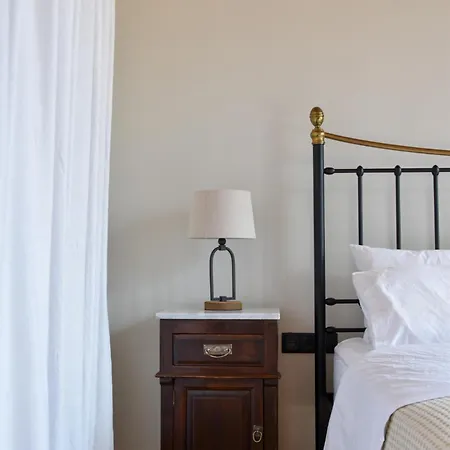 Vila 1890 Fanourakis House *