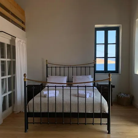 Willa 1890 Fanourakis House Chalki Town