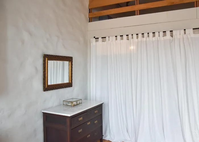 1890 Fanourakis House * Chalki Town